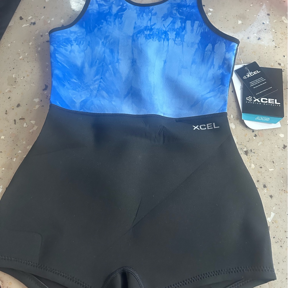 Xcel Women's Scoop Back Short Jane Springsuit 1mm Size 6